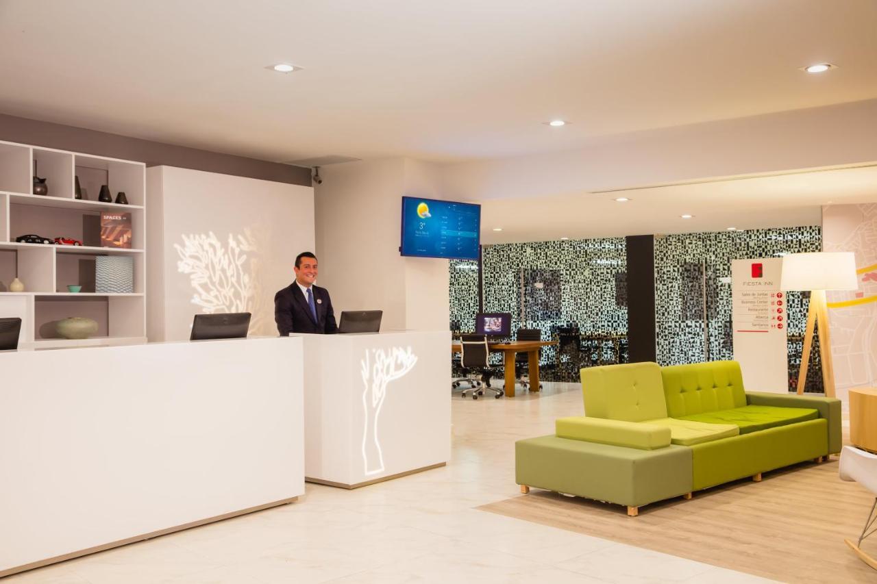 Fiesta Inn Express Perinorte Cuautitlan Izcalli Bagian luar foto