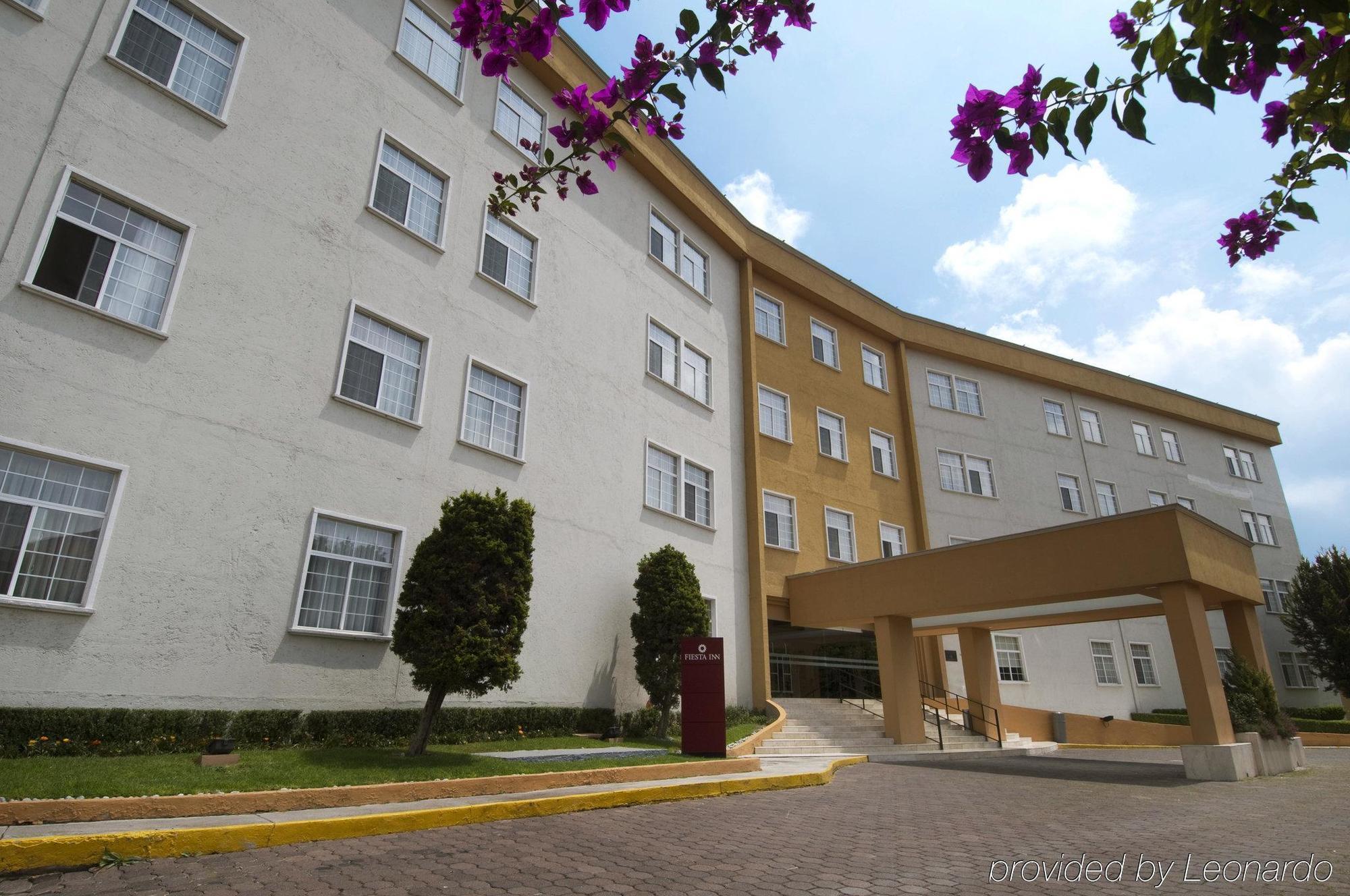 Fiesta Inn Express Perinorte Cuautitlan Izcalli Bagian luar foto