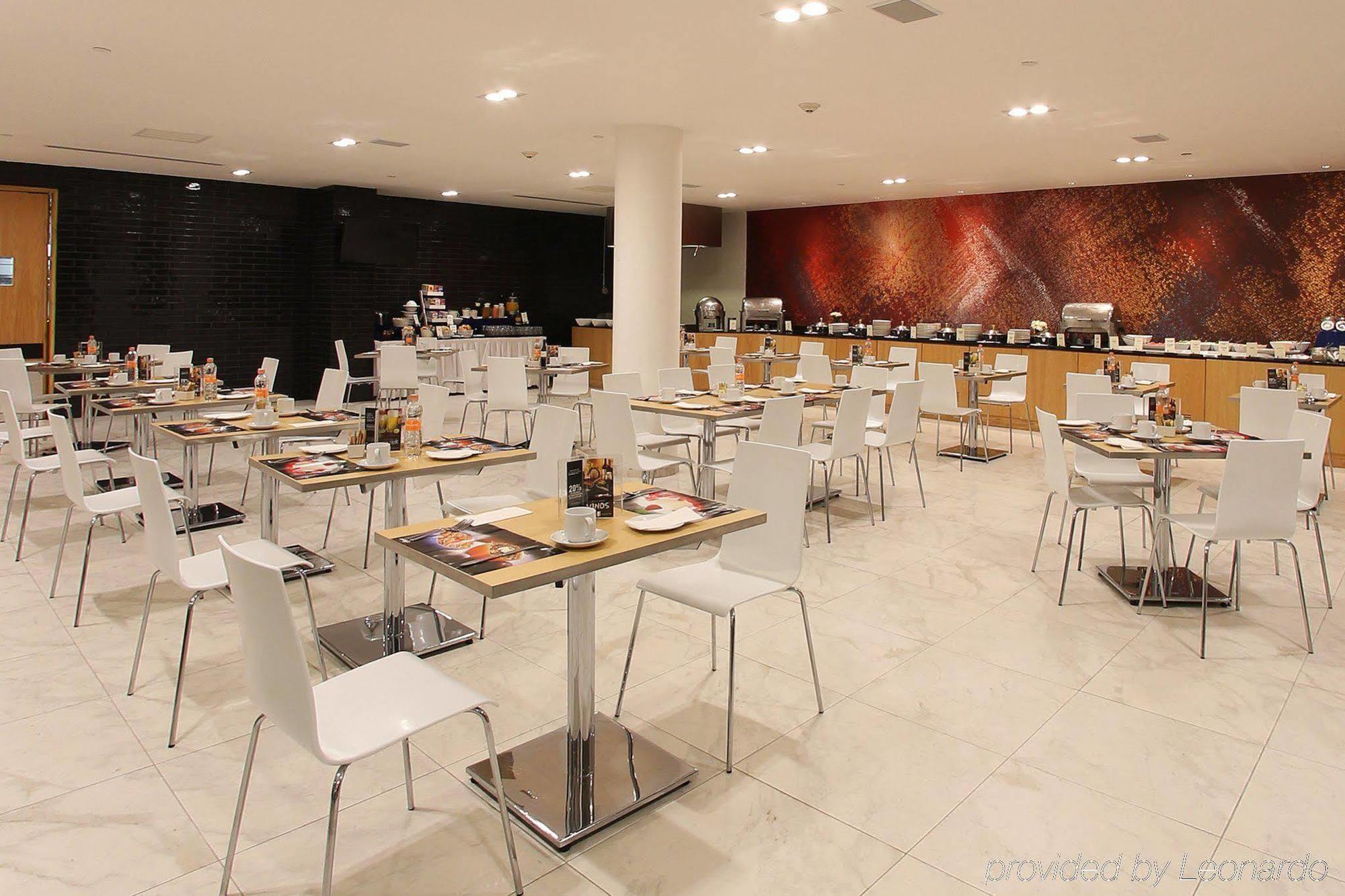 Fiesta Inn Express Perinorte Cuautitlan Izcalli Bagian luar foto